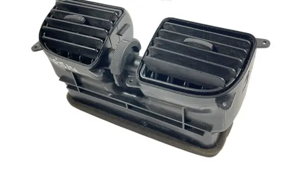 Mitsubishi Carisma Dash center air vent grill 4116010 S41160