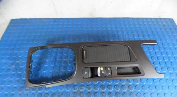 Renault Megane IV Center console CART969121990R 969121990R 3347000