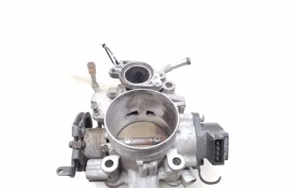 Mitsubishi Pajero Throttle valve