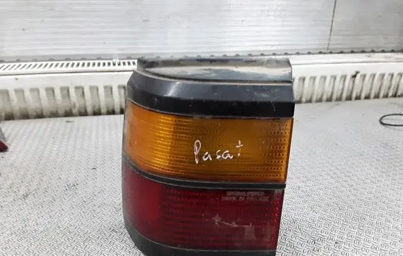 Volkswagen PASSAT B3 Rear/tail lights
