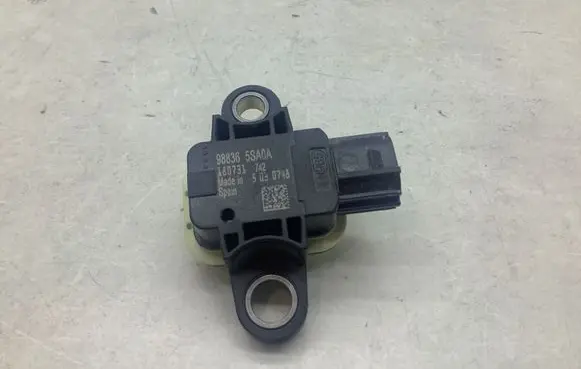 Nissan Leaf II (ZE1) Airbag deployment crash/impact sensor 988365SA0A 180731742 5030748