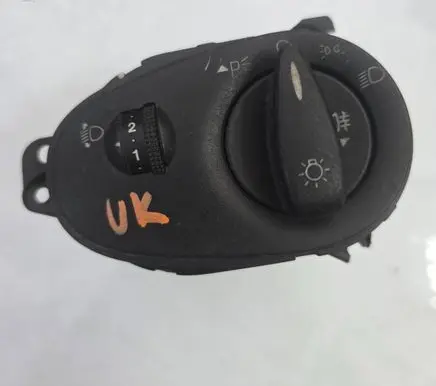 Ford Focus Light switch 98AG13A024HG