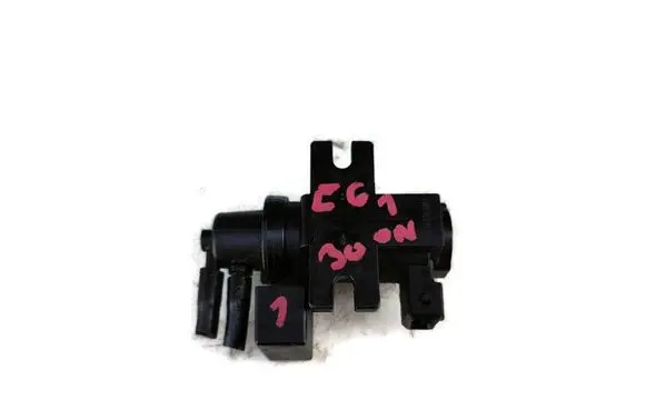 BMW 5 E60 E61 Turbo solenoid valve 70057903