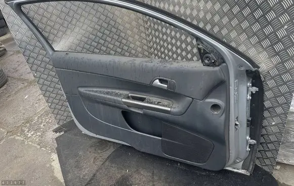 Volvo C30 Door (2 Door Coupe) 