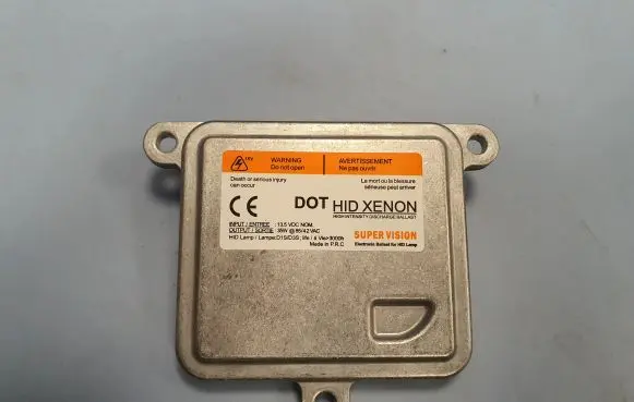 Hyundai Santa Fe Headlight ballast module Xenon 921903Z200 LR025157 22794558