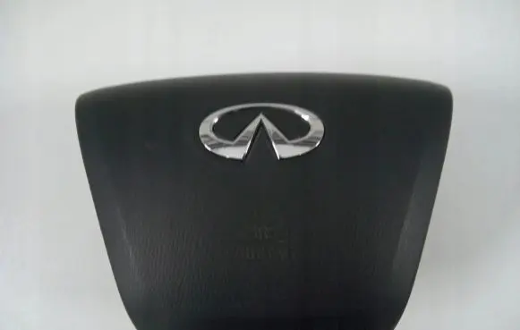 Infiniti QX80 Steering wheel airbag
