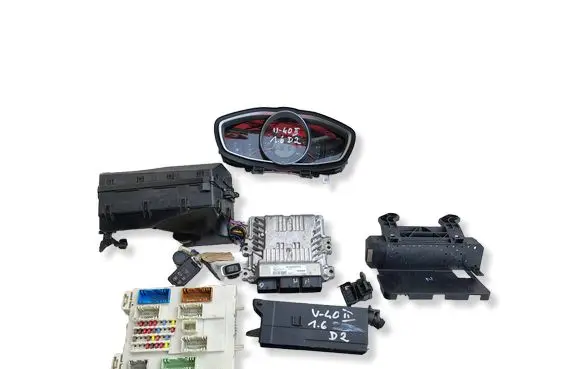 Volvo V40 Engine control unit/module 31355712