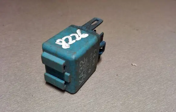 Mazda 323 Other relay KA32 DC12V20A 4H29