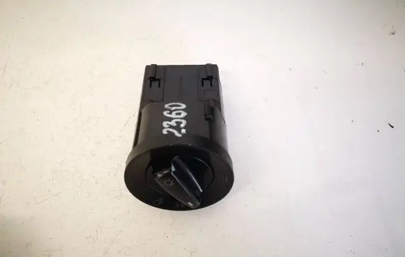 Volkswagen PASSAT B5 Light switch 109928