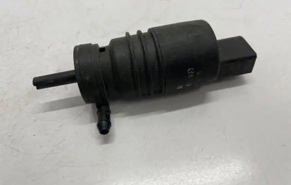 Audi A4 S4 B8 8K Windscreen/windshield washer pump