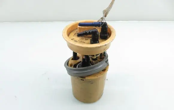 Volkswagen Golf IV In-tank fuel pump 1J0919050B