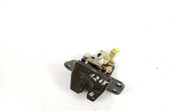 Hyundai Terracan Tailgate/trunk/boot lock/catch/latch