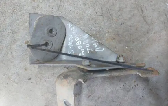 Ford S-MAX Muffler mount bracket/holder 9G915K213ab T2A1A