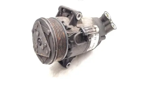 Opel Zafira B Air conditioning (A/C) compressor (pump) 13297444