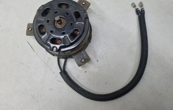 Tesla Model S Electric radiator cooling fan 3137230143