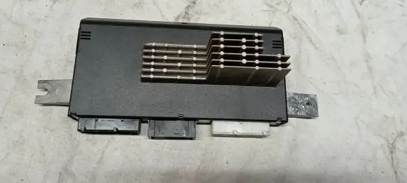 BMW 7 E38 Light module LCM 8352225
