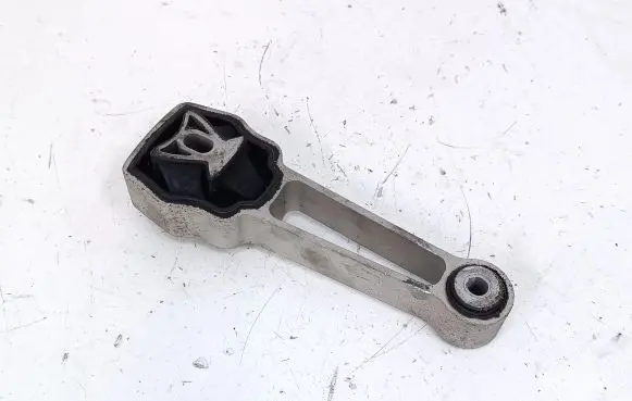 Volvo XC60 Engine mount bracket 31670126