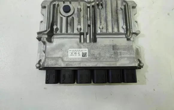 BMW 5 G30 G31 Engine control unit/module ECU 7827050