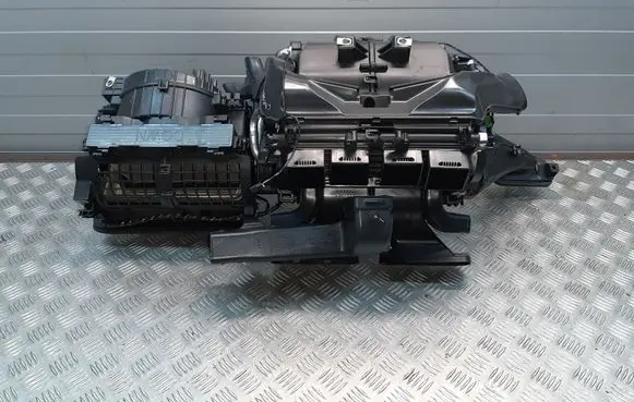 Chevrolet Camaro Interior heater climate box assembly 23359956 1GA1139725
