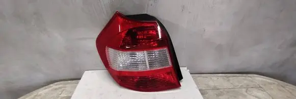 BMW 1 E81 E87 Rear/tail lights 6924501
