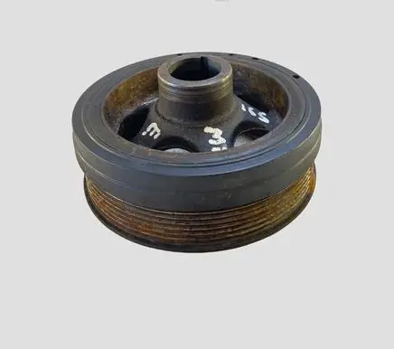 Mercedes-Benz CLS C219 Crankshaft pulley