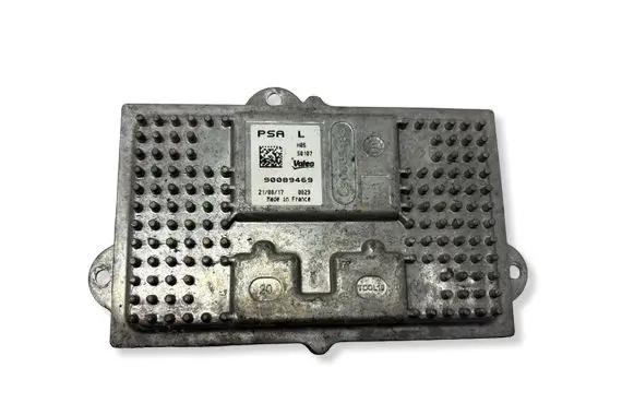 Peugeot 3008 II Xenon control unit/module 90089469