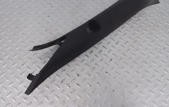 Ford Mustang VI (A) pillar trim FR3B6303513AFW FR3B6303513EFW