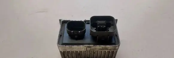 Opel Insignia A Glow plug pre-heat relay 55574293