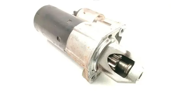 Mercedes-Benz CLS C219 Starter motor A0061510501