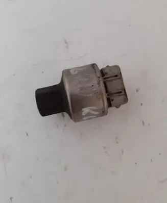 Air conditioning (A/C) pressure sensor