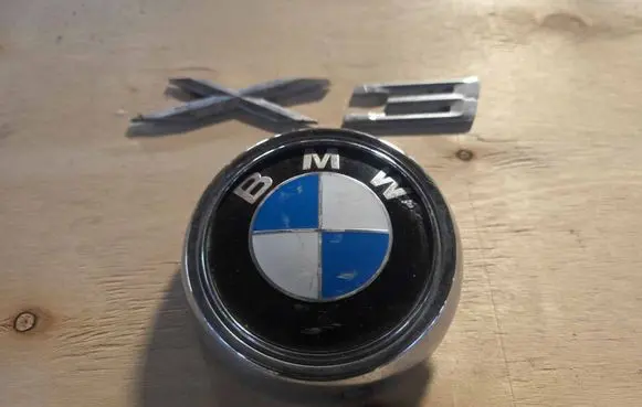 BMW X3 F25 Manufacturers badge/model letters 