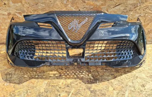 Alfa Romeo Junior Front bumper 156174765