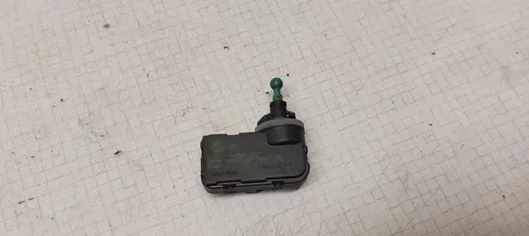 Audi A4 S4 B6 8E 8H Headlight level adjustment motor 1J0941295F