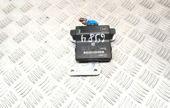 Skoda Octavia Mk2 (1Z) Gateway control module 1K0907530F 1K0907951 80D1