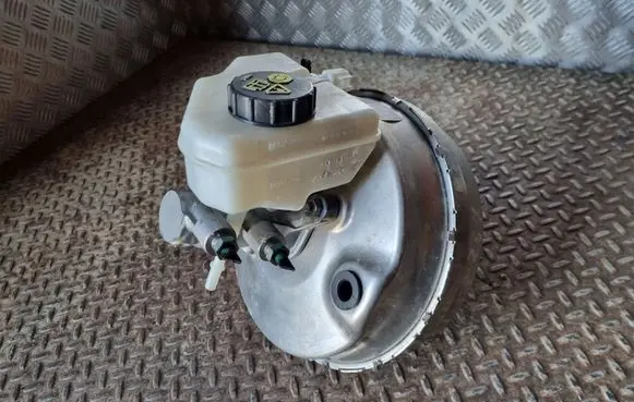 Jaguar XE Brake booster GX732B195BF