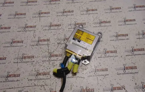 Lexus IS 220D-250-350 Airbag control unit/module 8917053110