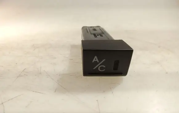 Hyundai Getz Air conditioning (A/C) switch 9725922000