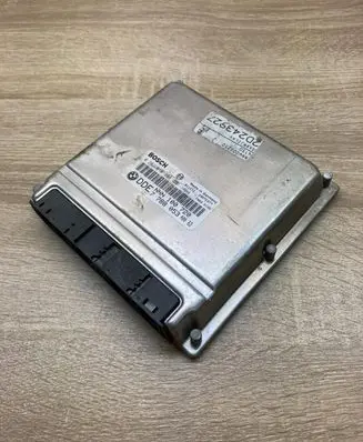 BMW 3 E46 Engine control unit/module ECU 7788053 0281010300