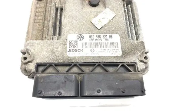 Volkswagen Golf V Engine control unit/module ECU