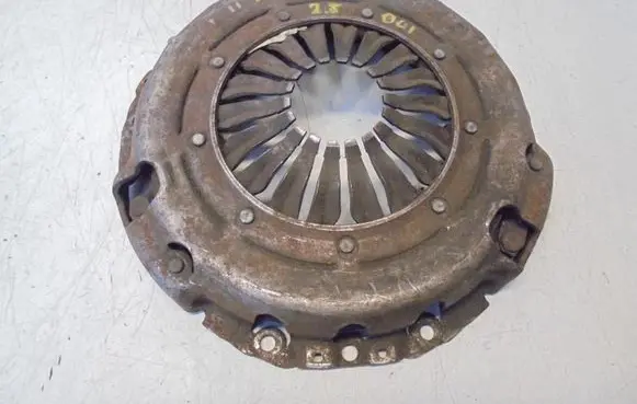 Renault Master II Pressure plate 7700649379