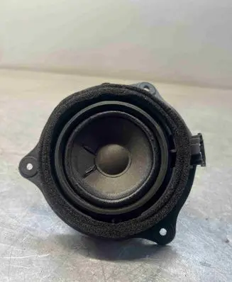 Audi TT TTS Mk2 Front door speaker 426223