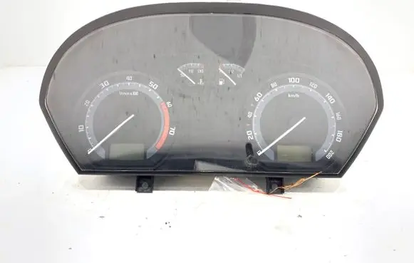 Skoda Fabia Mk1 (6Y) Speedometer (instrument cluster) 6Y0920883L