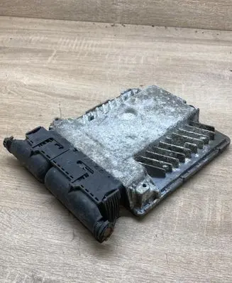 Volkswagen Golf IV Engine control unit/module ECU 03G906018