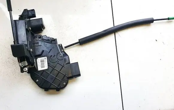 Jaguar XJ X351 Front door lock 6w8a21812gd