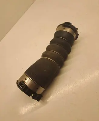 BMW 5 F10 F11 Intercooler hose/pipe 7800144