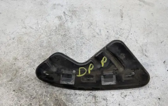 Headlight/headlamp mounting bracket