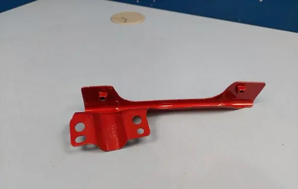 Volkswagen Tiguan Fender mounting bracket 5NA821429A