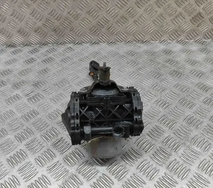 Citroen C4 III e-C4 Vacuum pump 9835028580