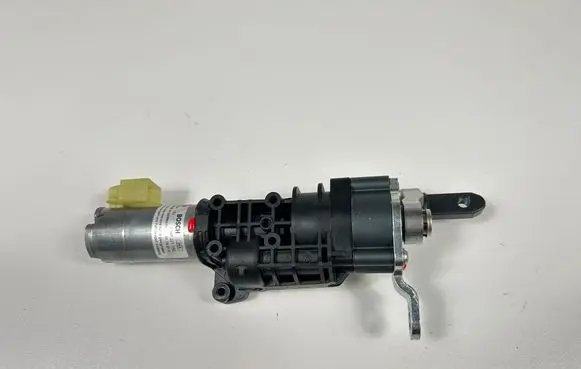 Audi A4 S4 B9 8W Tailgate/trunk/boot lift motor 8W9827851D