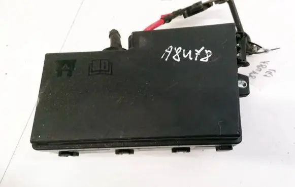Volvo V50 Fuse box set 30732479